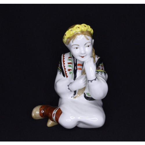figurine "Hutsulka"