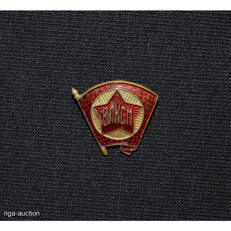 "VLKSM" badge