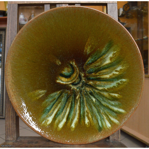 wall clay plate