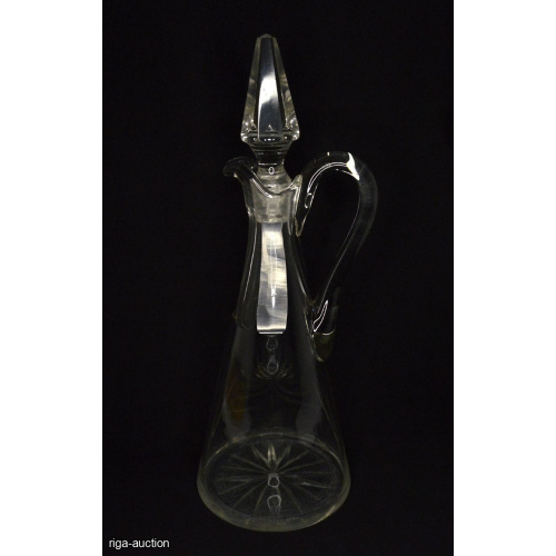 glass decanter