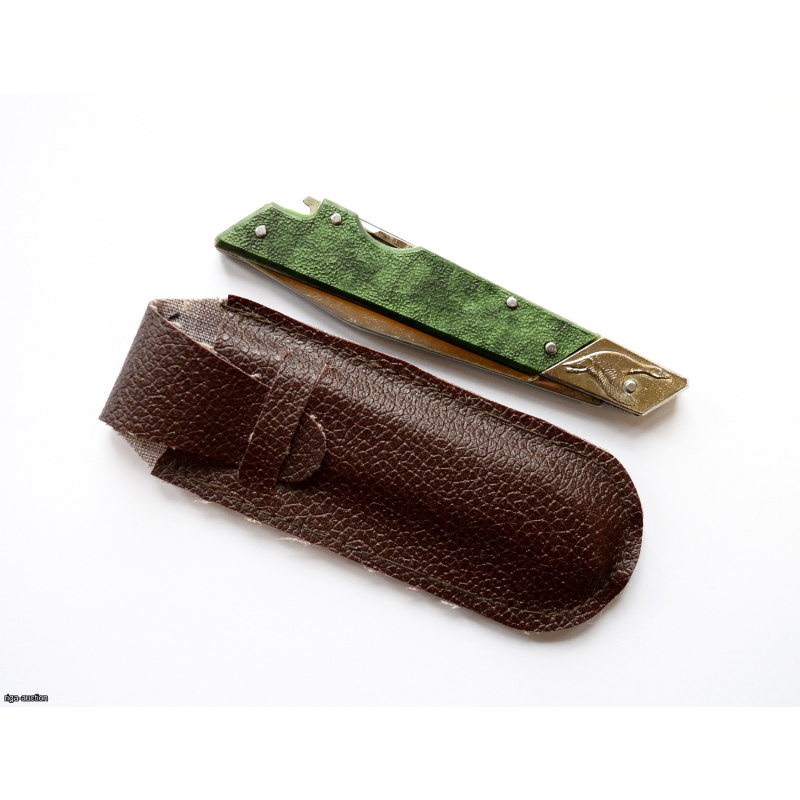 pocket knife