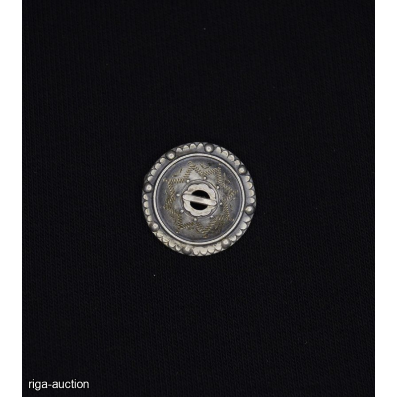little brooch