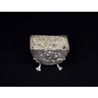 silver salt shaker