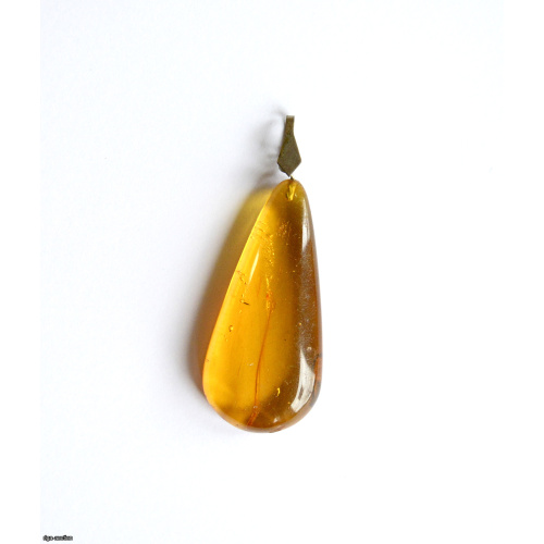 amber pendant