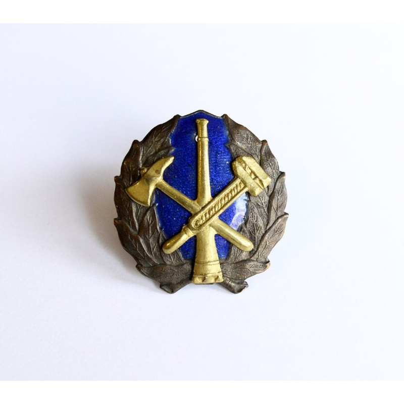 "Fireman's" cockade