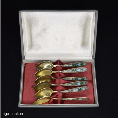 set of silver spoons (6 pcs.)