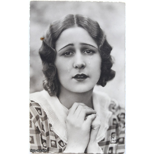 postcard "Girl"
