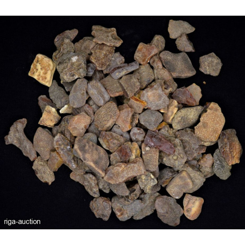 amber stone 243 grams