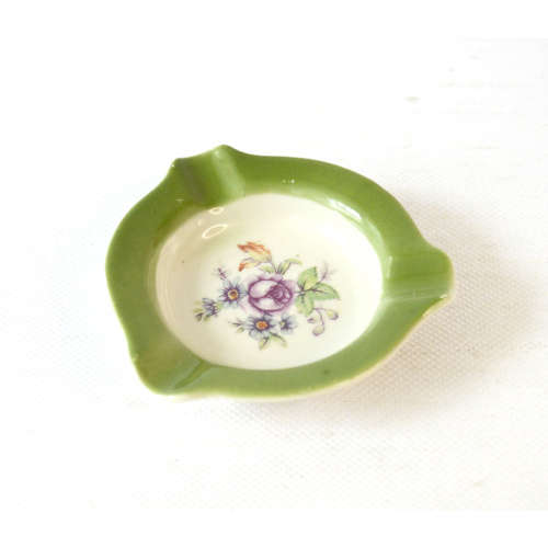 small ashtray