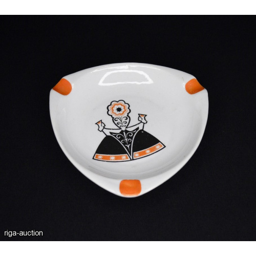 ashtray