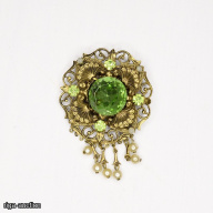 brooch