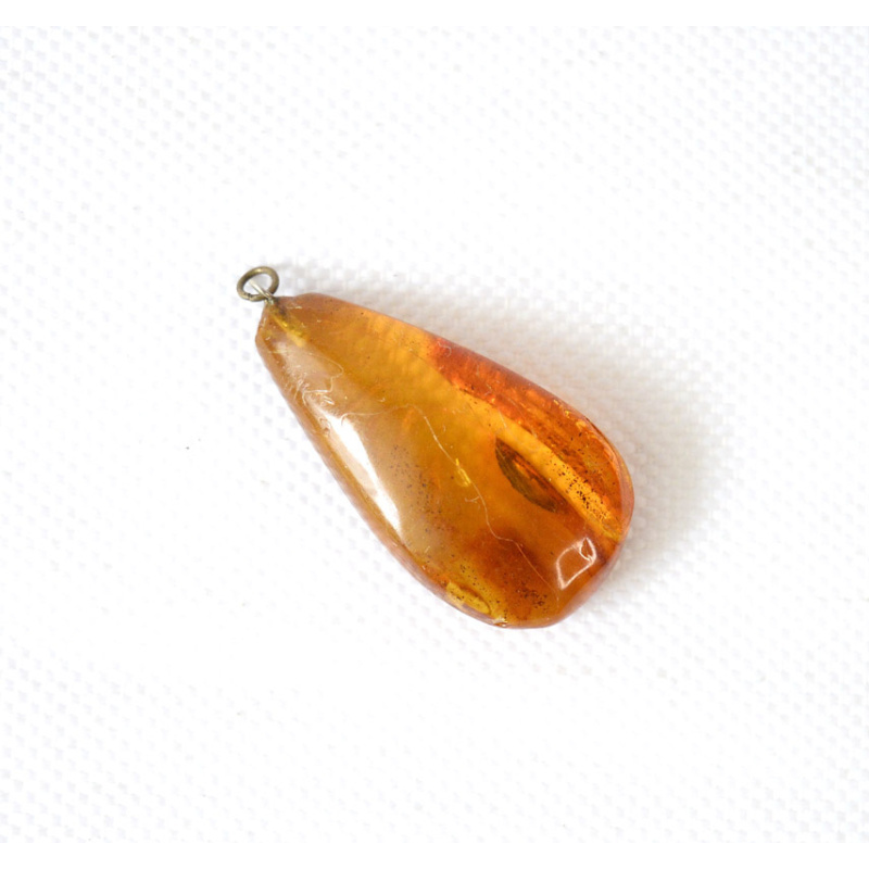 amber pendant