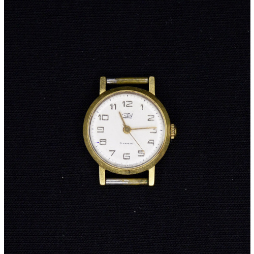 women's mechanical wrist watch "Zarya"
