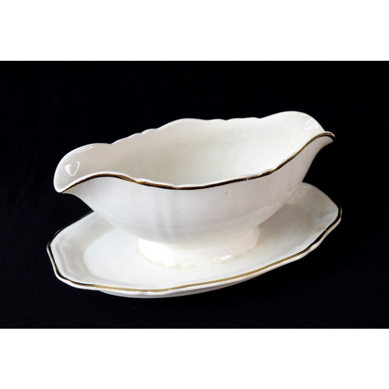 gravy boat