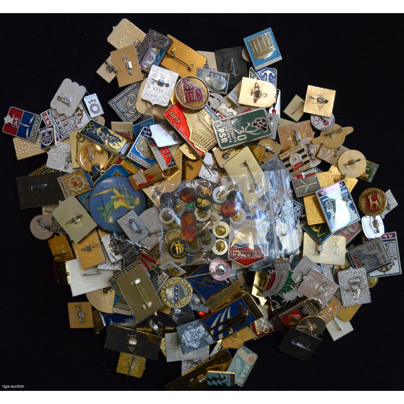 various badges 291 pcs., USSR