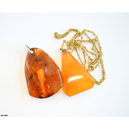 amber pendants 2 pcs.