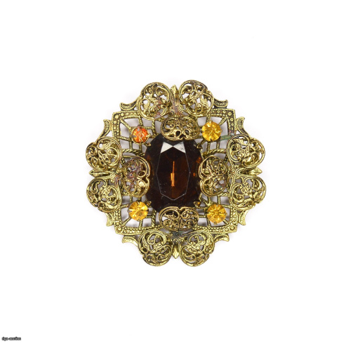 brooch