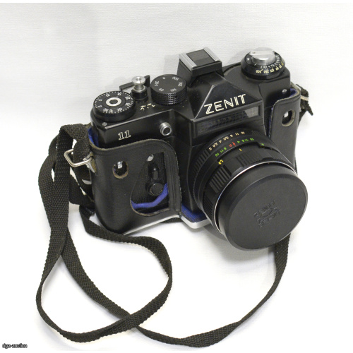 fotoaparāts "ZENIT" ar HELIOS-44M-4 objektīvu, PSRS