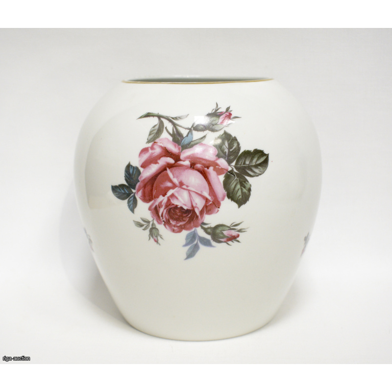large vase "Kuznetsov", Latvia