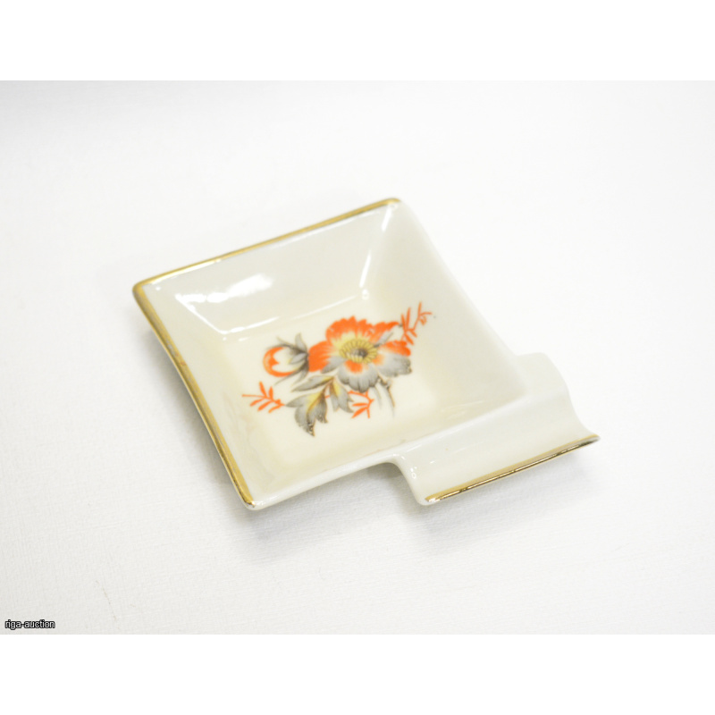 small ashtray "Kuznetsov", Latvia