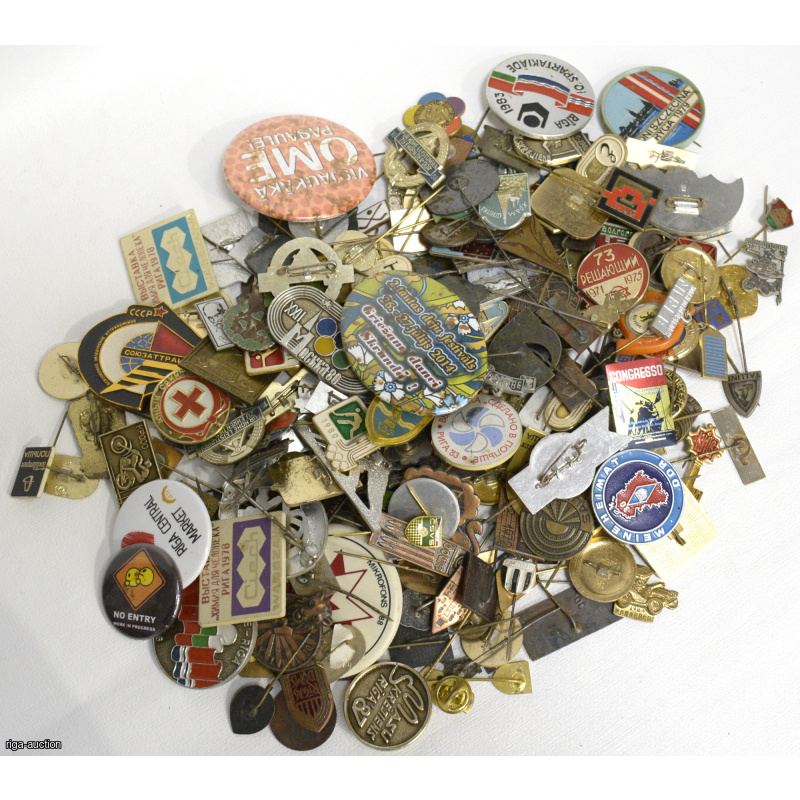 various badges (215 pcs.), USSR