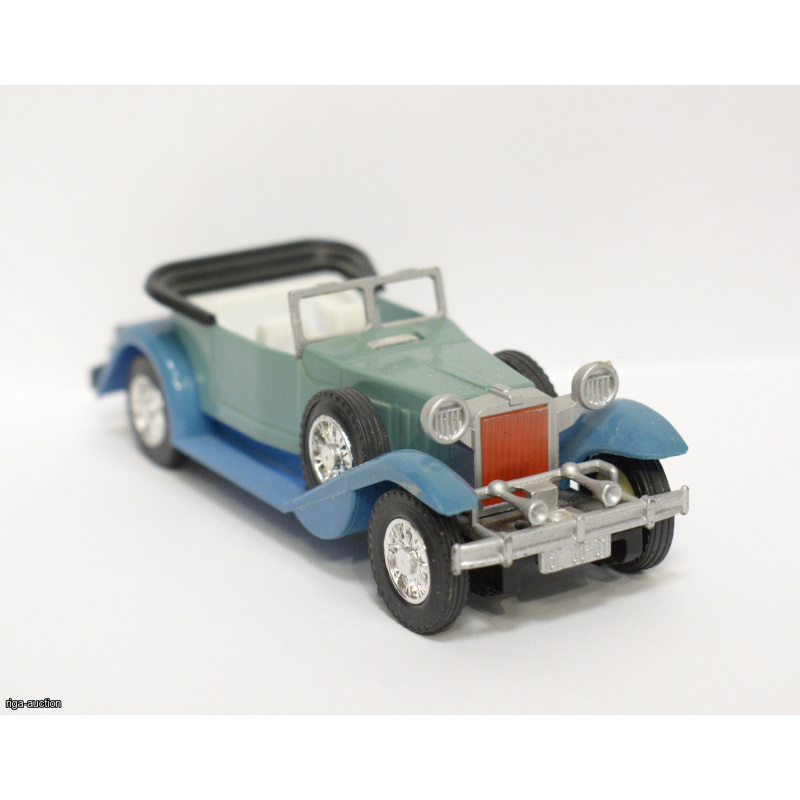 car model "Russo-Balt", USSR