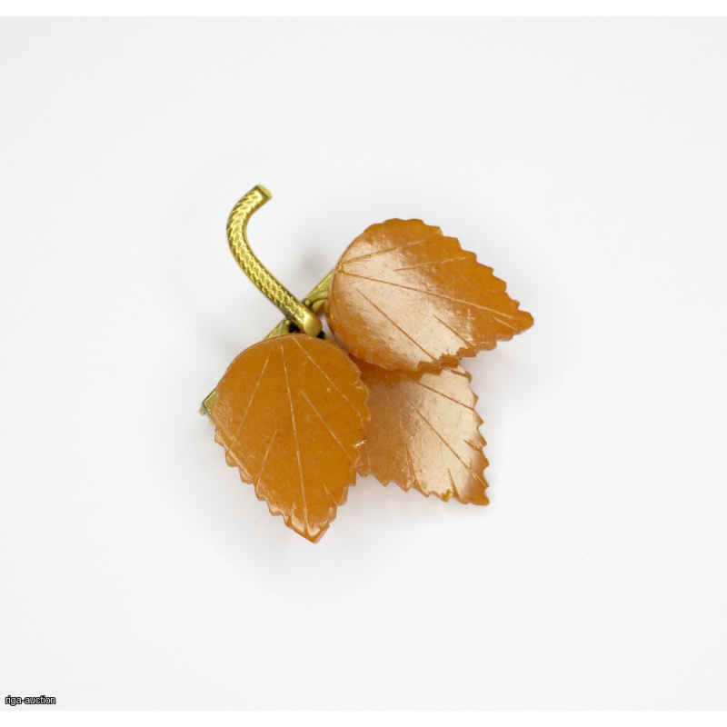 amber brooch, USSR