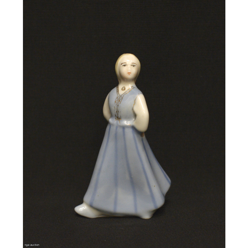 figurine "Girl in Folk Costume", Riga (Latvia), USSR